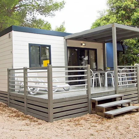 Hébergement de vacances Holiday Zaton Holiday Resort.38 *